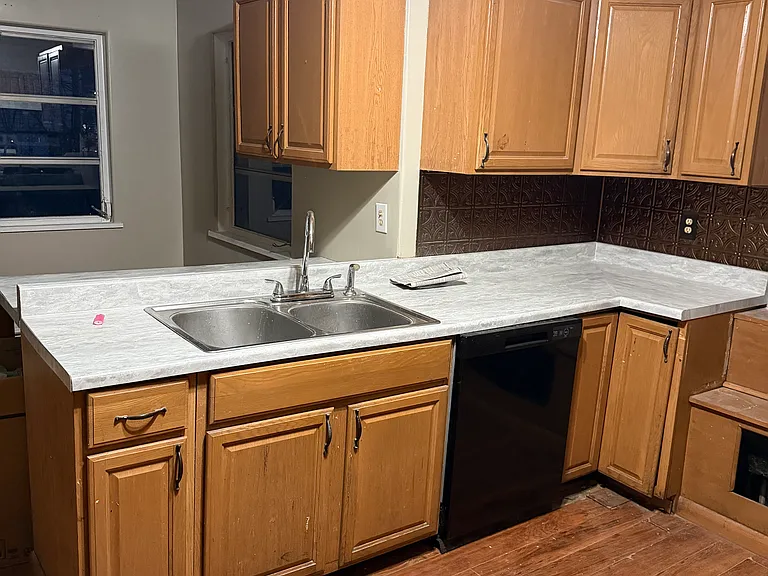 104 Old River Rd #MAIN — Photo 7