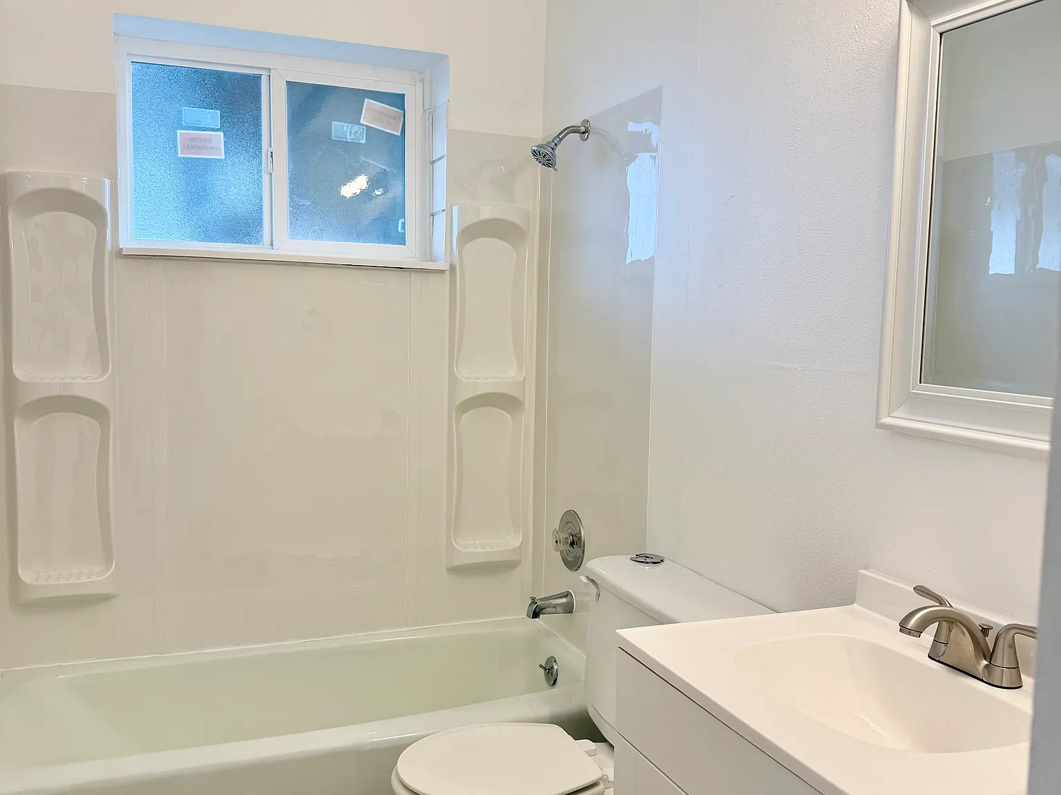 1 bed, 641 sqft, $875 — Photo 2
