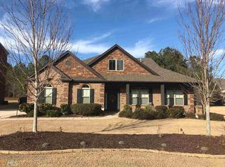 976 Donegal Dr, Locust Grove, GA 30248