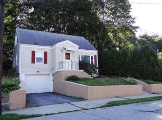 104 Norwood Ave, New London, CT 06320