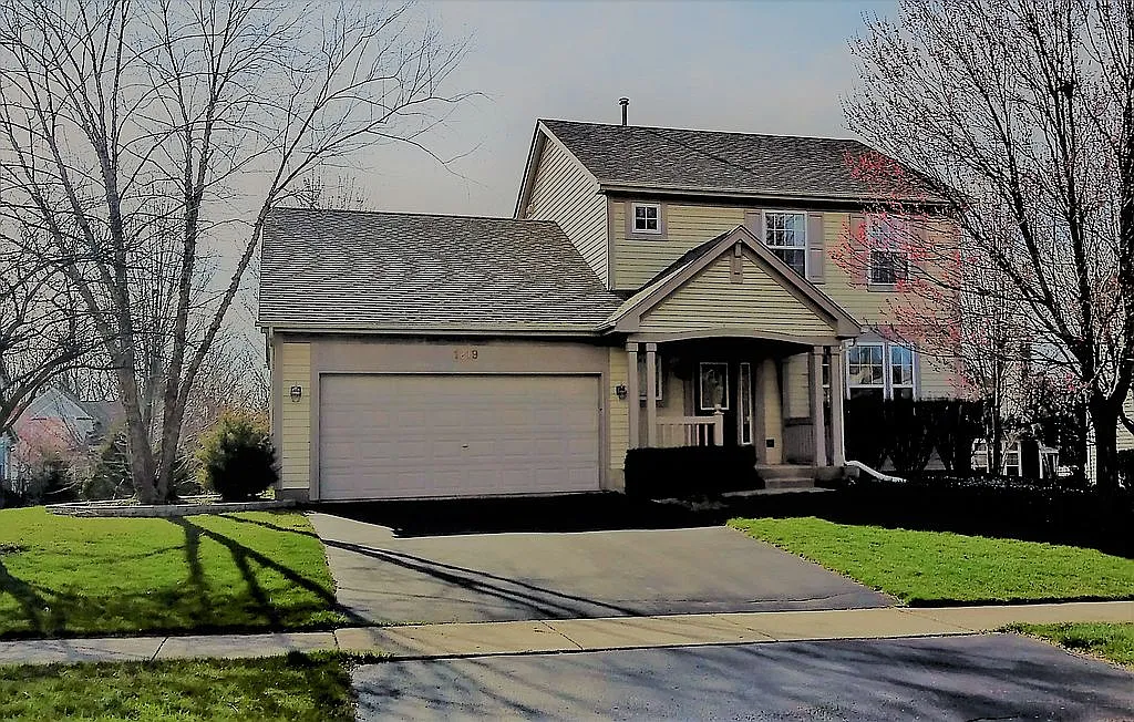 1219 Baldwin Ln photo 1