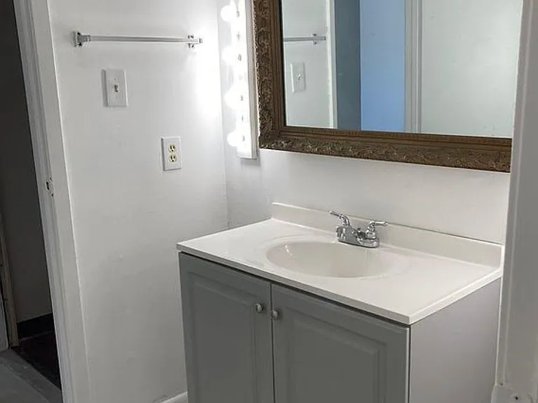 10110 Forum West Dr #106 — Photo 6