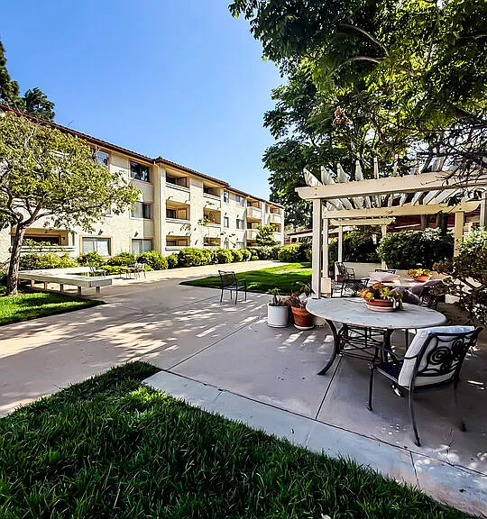 501 Palisades Dr #317 — Photo 3