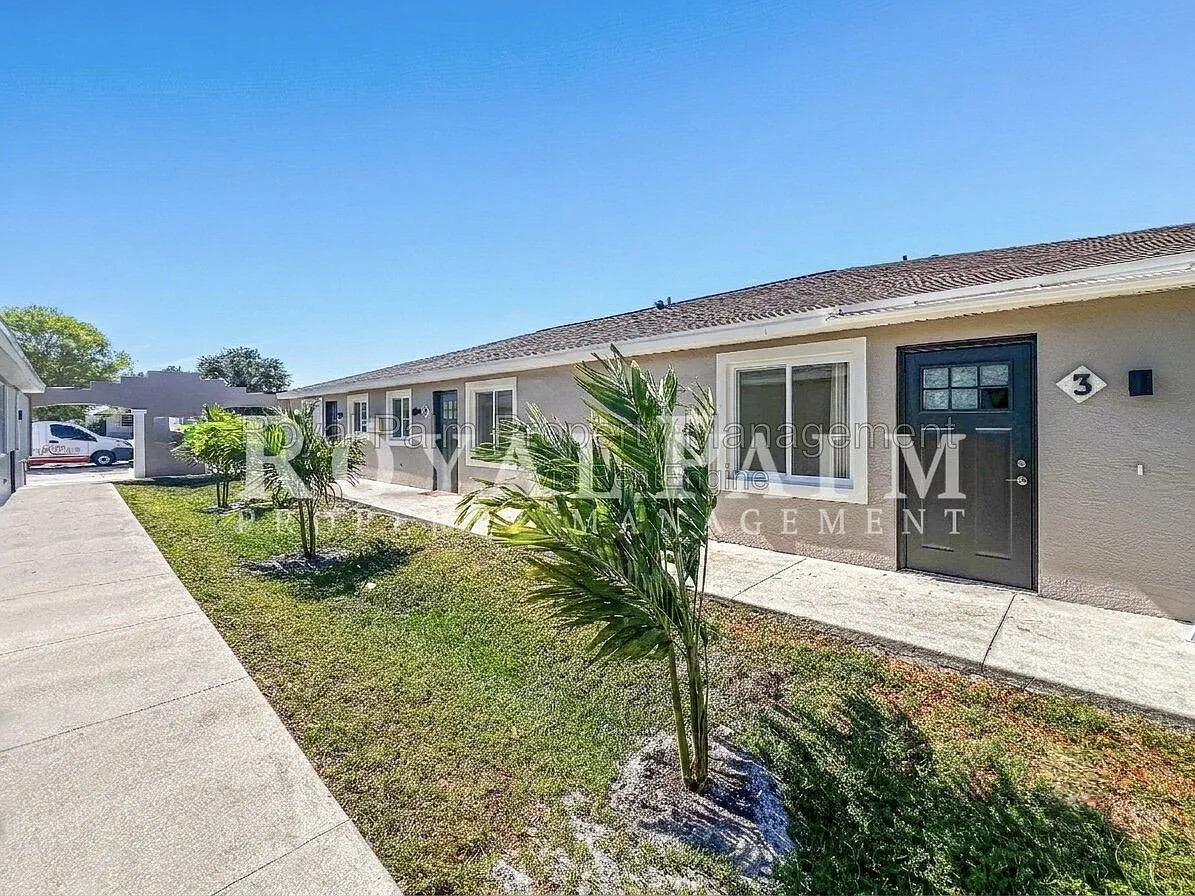 2 bed, 2.0 bath, 1013 sqft, $1,195 — Photo 3