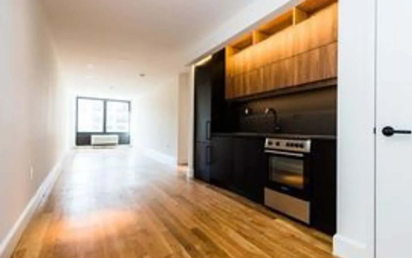1 Duffield Street — Photo 1