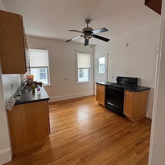 16 Falkland St #2 — Photo 16