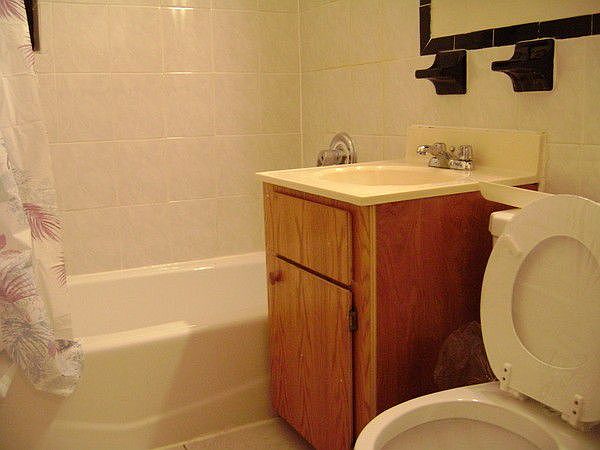 2nd image of 14619 119th Ave #2
