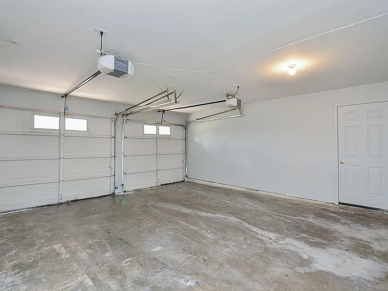 7327 Osage St — Photo 33
