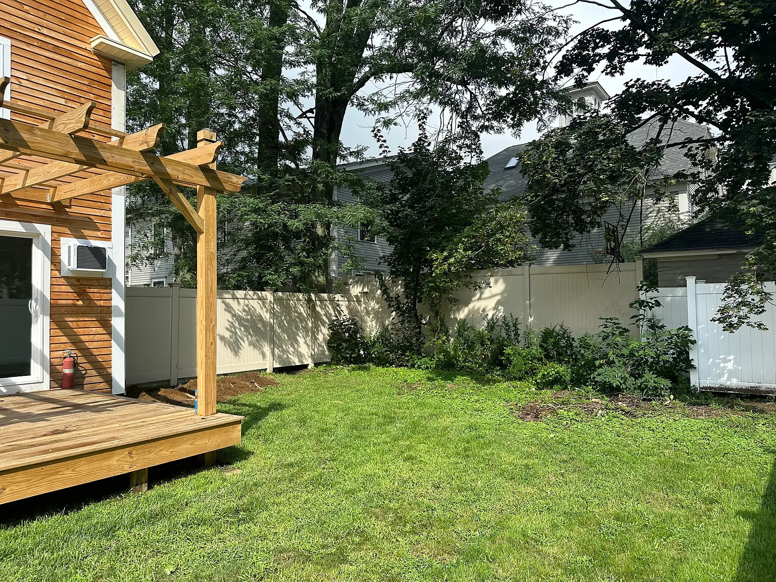 3 bed, 2.5 bath, 1200 sqft, $3,500 — Photo 1