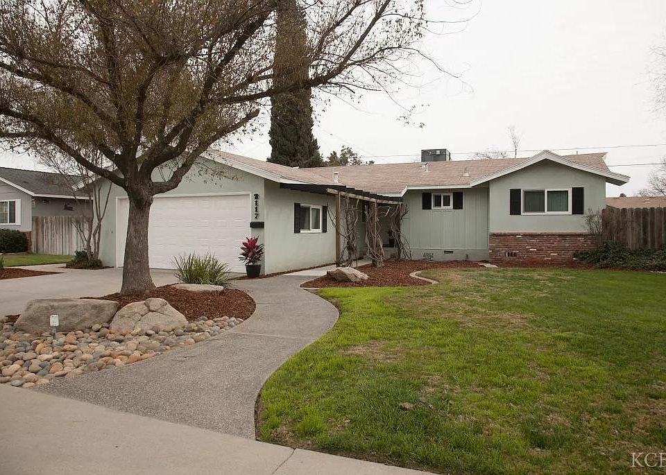 1st image of 2117 Fairmont Dr