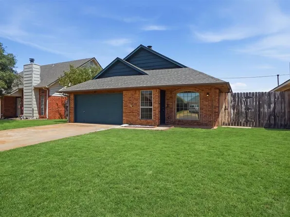 2816 Shiloh Ln, Altus, OK 73521