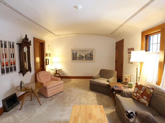4th image of 3213 N 45th St #3215