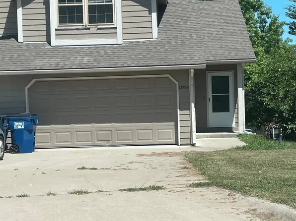 1014 Alma Dr, Lawrence, KS 66049