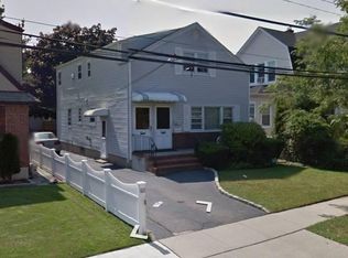 (Undisclosed Address), Lynbrook, NY 11563