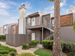 1201 Bering Dr APT 100, Houston, TX 77057