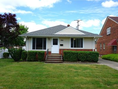 7902 Whitehaven Dr, Parma, OH, 44129