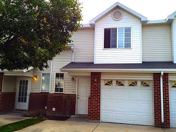 2nd image of 3231 W Brynwood Pine Bay #B