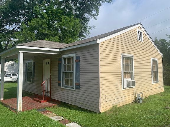 2nd image of 607 21st Ave N