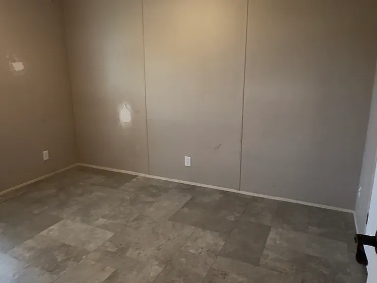 7128 Cherry St — Photo 11