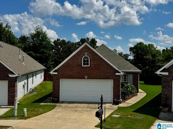110 High Ridge Trce, Pelham, AL 35124