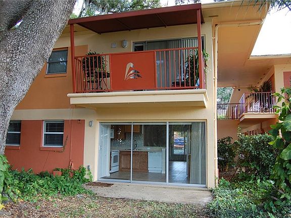 3rd image of 1100 Delaney Ave APT A11