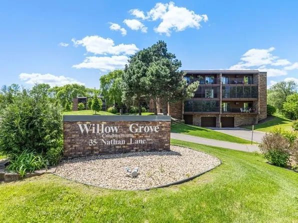 35 Nathan Ln N APT 204, Plymouth, MN 55441
