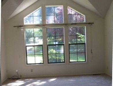3rd image of 12885 Avante Dr NW