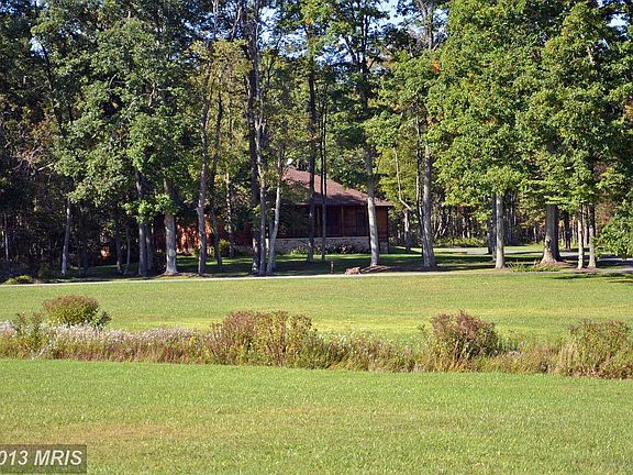 5th image of 185 Woodbridge Dr