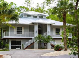 5381 Sycamore Dr, Naples, FL 34119