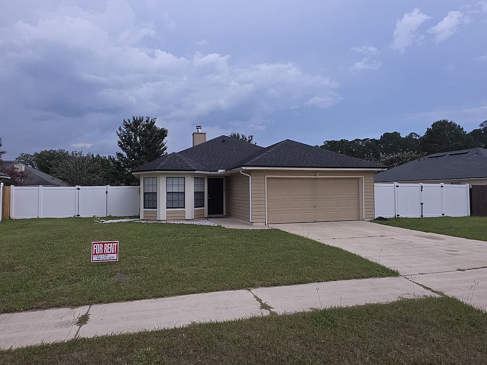 1st image of 3304 Shelley Dr