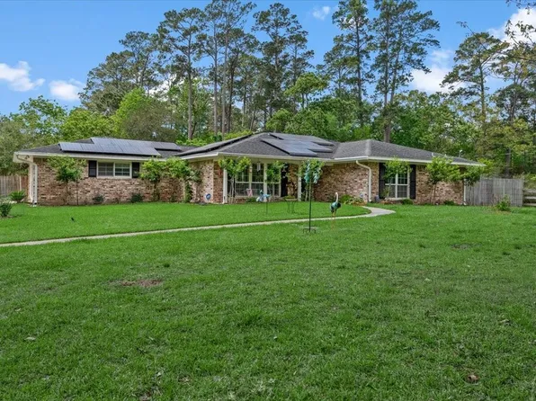 16701 Surrey Ln, Stagecoach, TX 77355