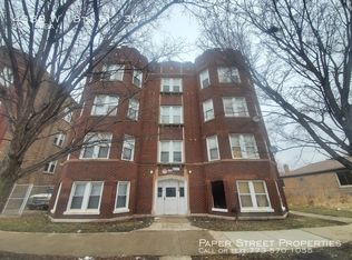 4338 W 18th St APT 3W, Chicago, IL 60623
