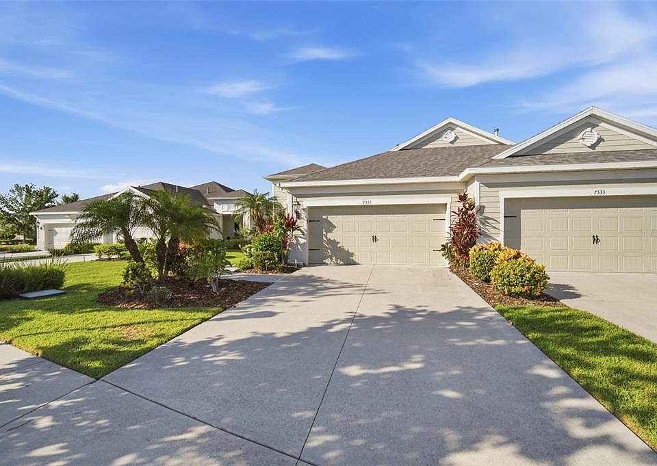 1st image of 7335 Parkshore Dr