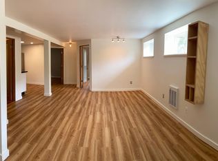 6449 Carleton Ave S, Seattle, WA 98108