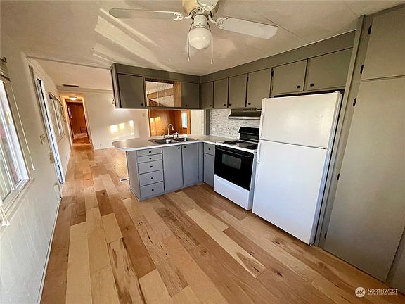 4th image of 507 Colorado Street #13