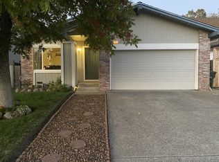 235 Manka Cir, Santa Rosa, CA 95403