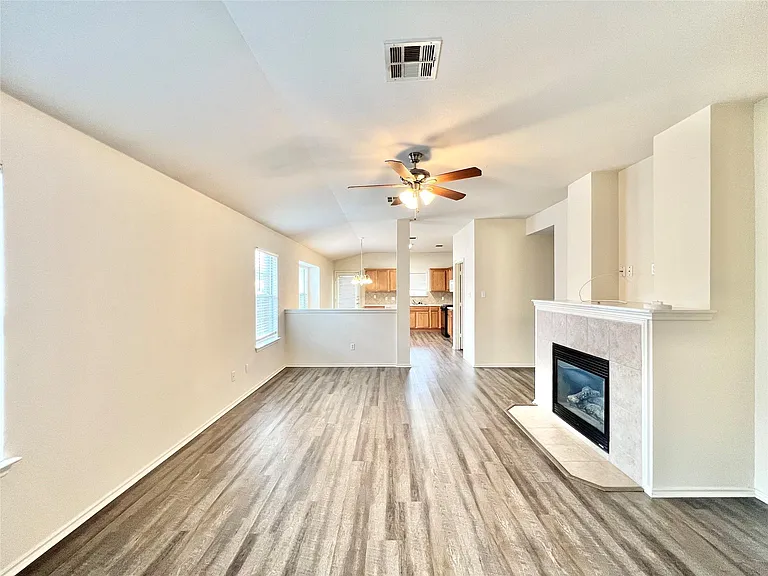 2221 Pearson Way — Photo 6