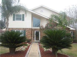 214 Albania Dr, Luling, LA 70070