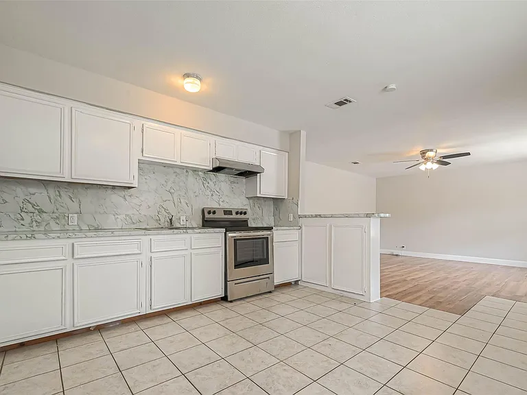 8430 Round Rock Dr #1 — Photo 18