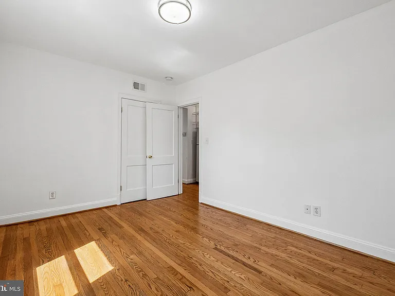 1400 Oglethorpe St NW #8 — Photo 11