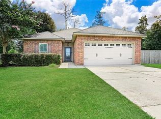 21277 Beau Chateau Blvd, Ponchatoula, LA 70454