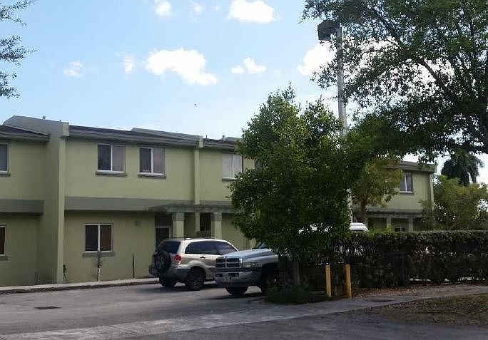 1st image of 20425 NW 15th Ave #B6