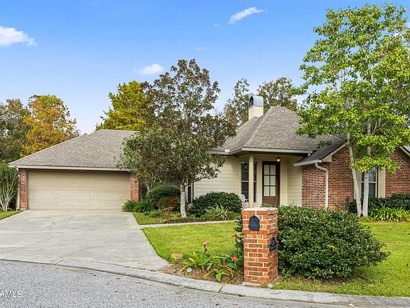2nd image of 236 Barksdale Dr