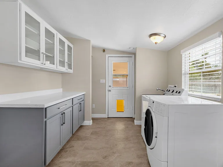 3716 S Country Club Way — Photo 59