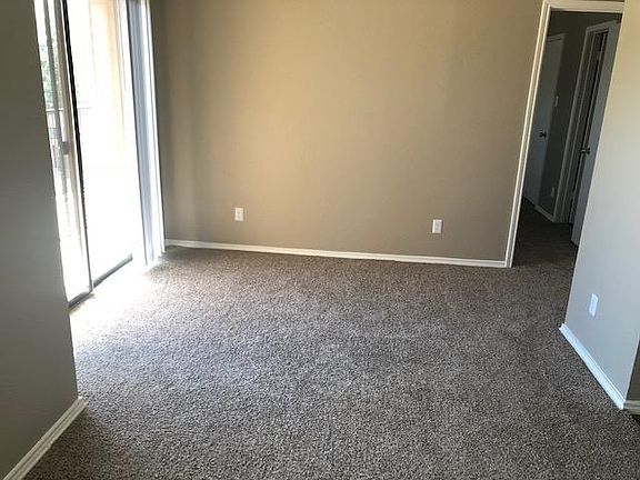 2nd image of 6504 Saint Andrews Ln APT 2026