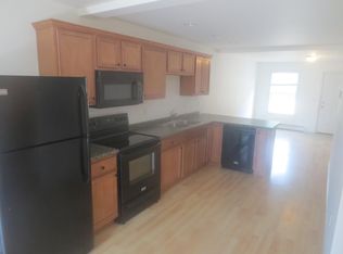 102 Meadow Ridge Dr #9, Bangor, ME 04401