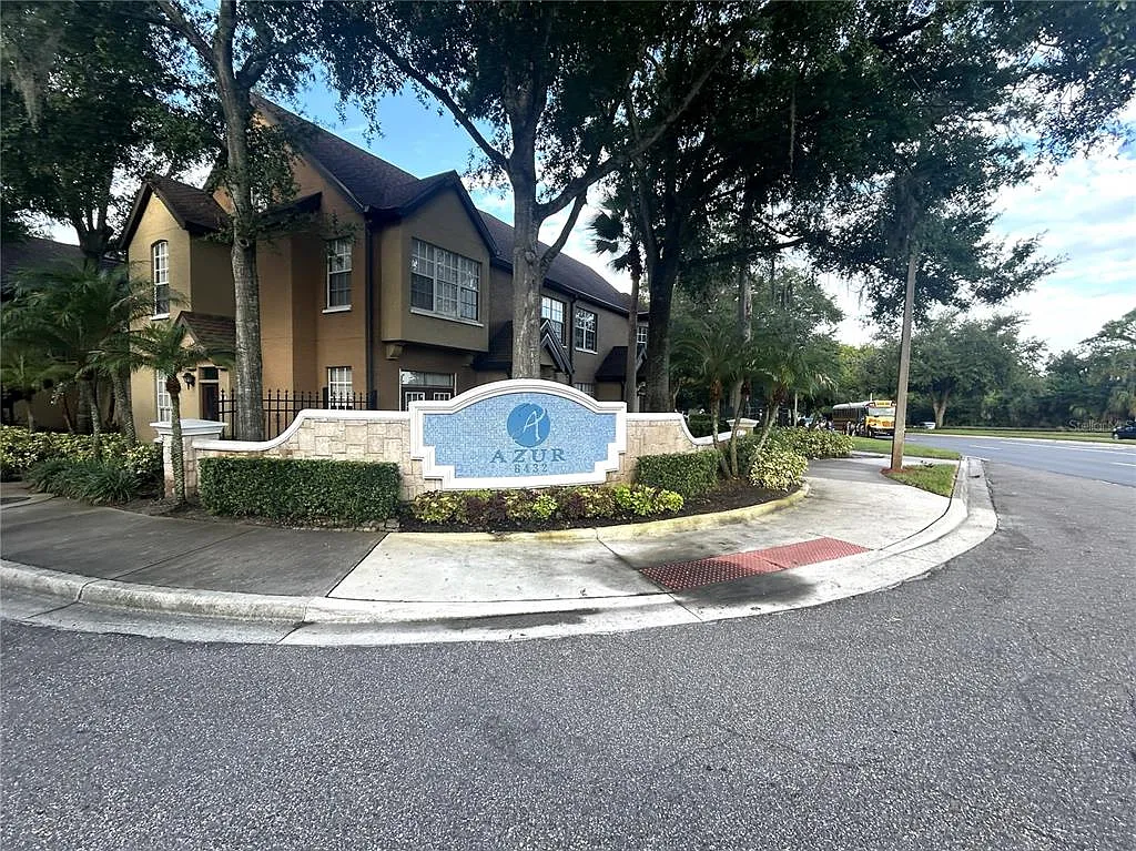 2 bed, 2.0 bath, 1248 sqft, $1,800 — Photo 1