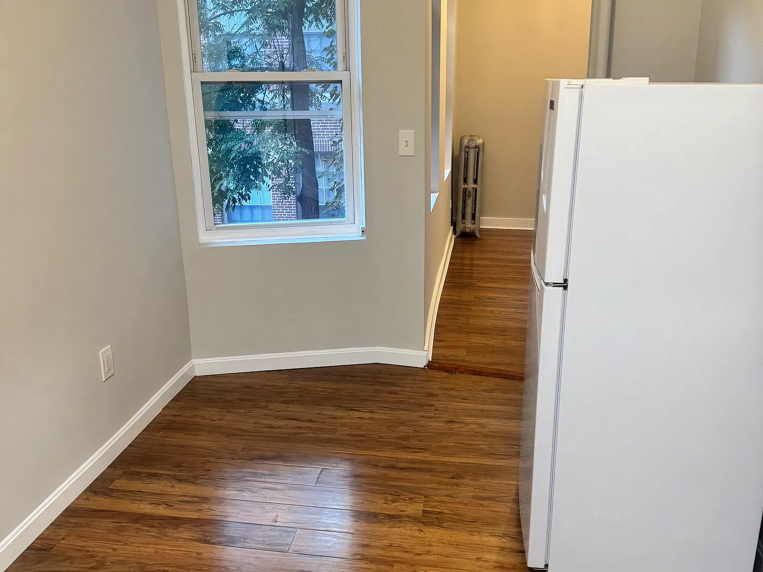 2 bed, 1.0 bath, $3,490 — Photo 4