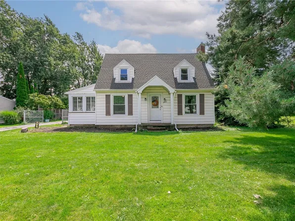 1471 Ridgeway Ave, Rochester, NY 14615