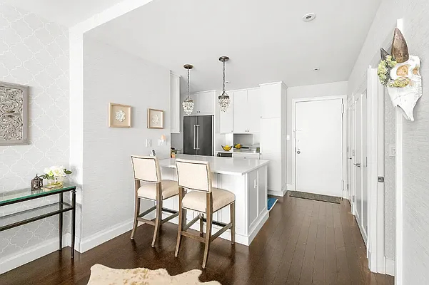 Rented by Compass | media 9